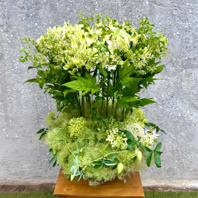 #keitakawasaki #flowerartist #flowerdesign #flowerarrangment #green