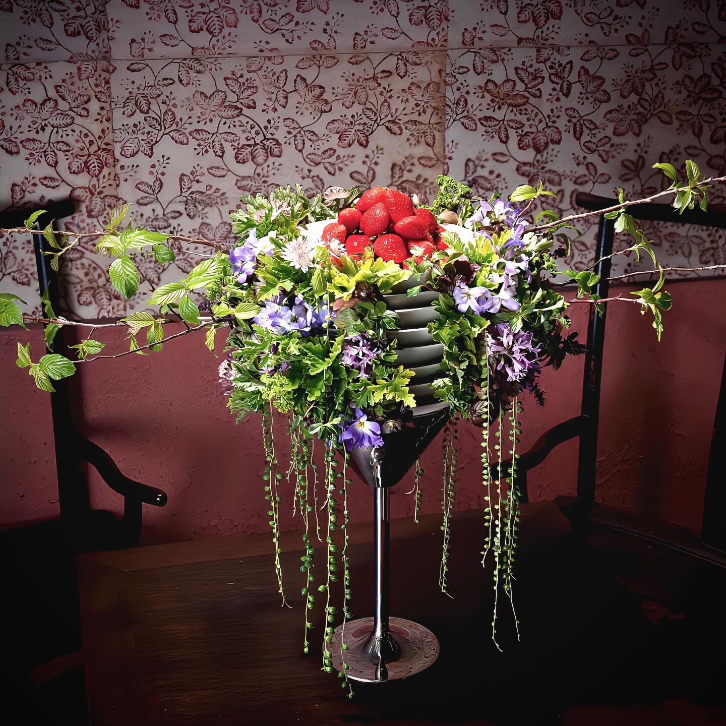 #keitakawasaki #flowersartist #flowers 
#strawberry #flowerdesign