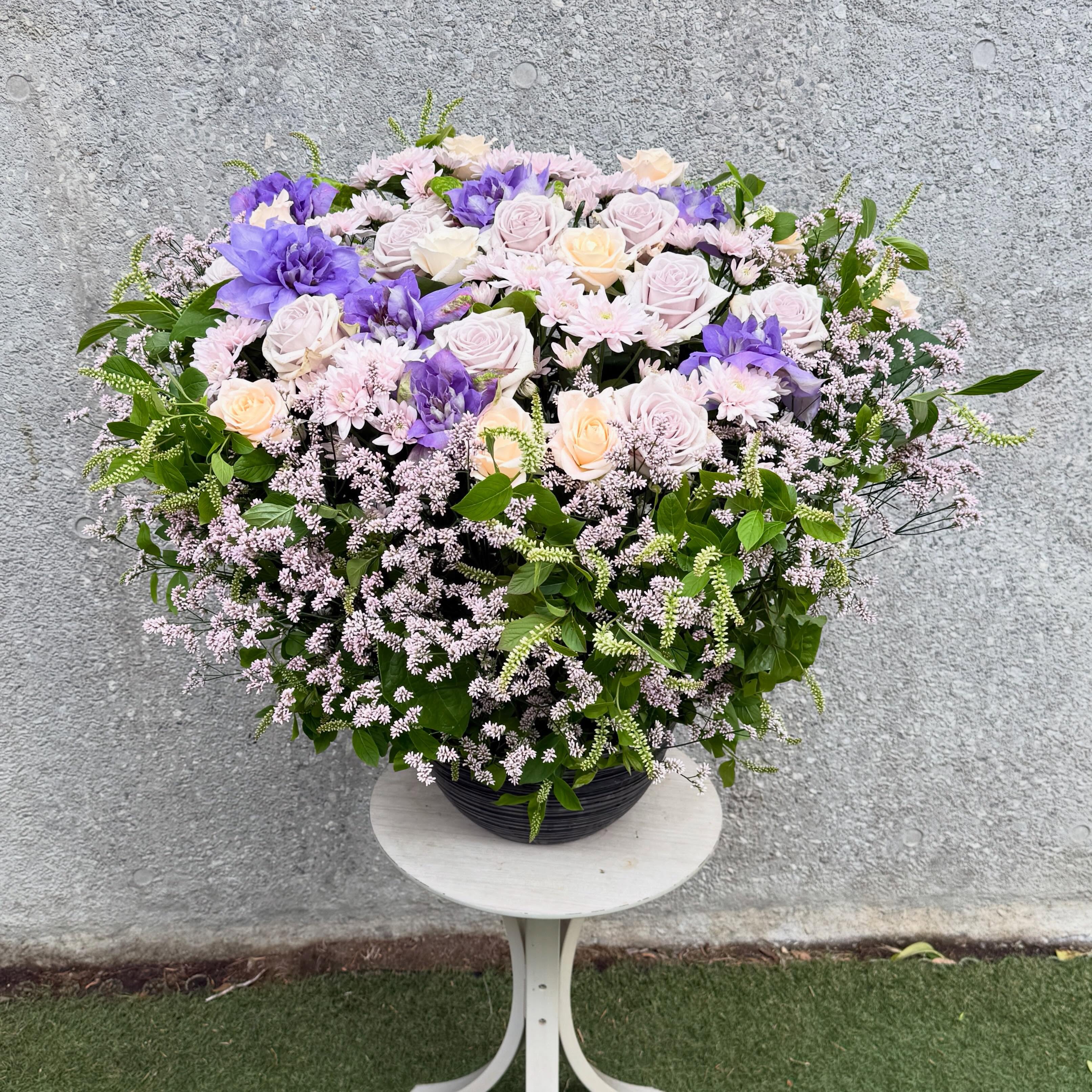 #keitakawasaki #flowerartist #flowerdesign 
#flowerarrangements #nature
